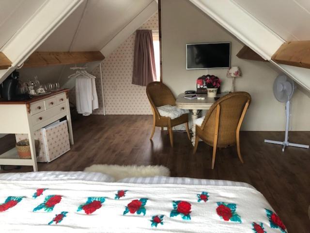 Bed and Breakfast La Vie En Rose Zierikzee Exterior foto